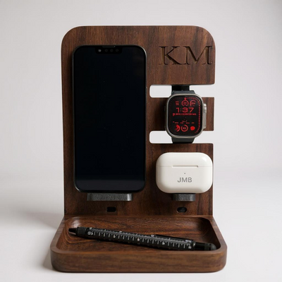 Deluxe Personalized Apple Charging Dock